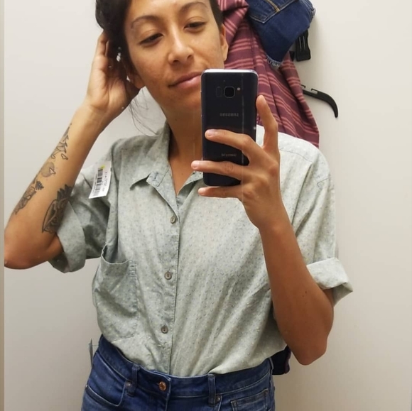 Meet your Posher, Charnelle - Picture 3 of 3